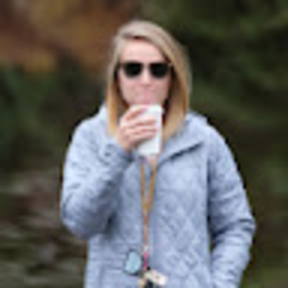 Meet your Posher, Emma - Picture 1 of 1